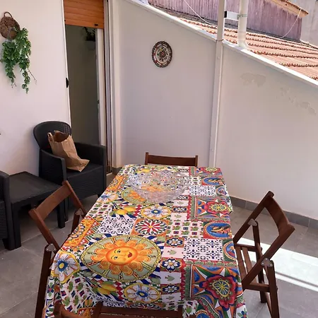 La Casa Di Lalla Casa vacanze Cefalù